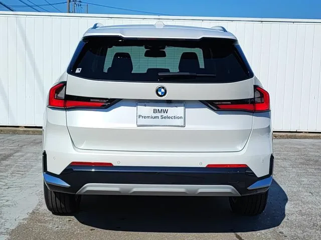 BMW X1 X DRIVE 20D X LINE 2023 — миниатюра 2