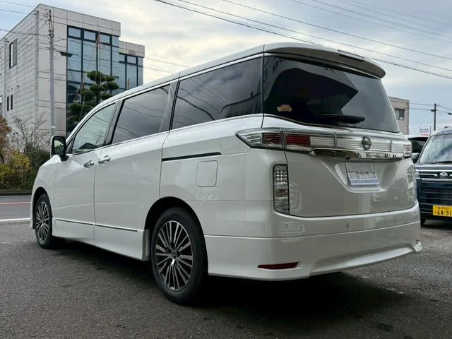 Nissan ELGRAND 250HIGHWAY STAR S 2025 — миниатюра 5