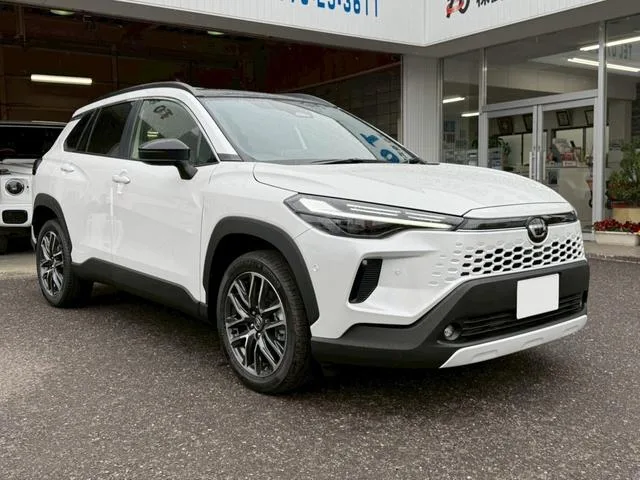 Toyota CorollaCross HYBRID Z 2026 — фото 1, купить с доставкой в Москву