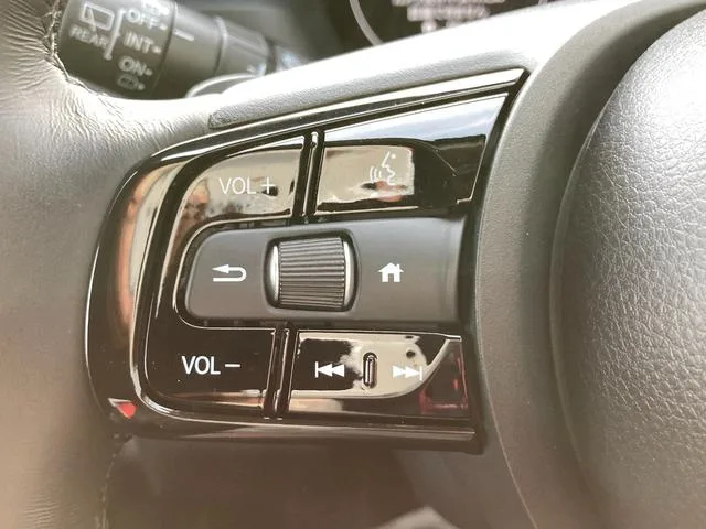 Honda VEZEL E:HEV Z 2024 — миниатюра 5