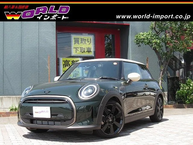 MINI MINI COOPER RESOLUTE EDITION 2023 — фото 1, купить с доставкой в Москву