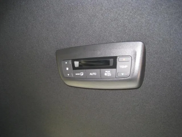 Honda STEPWAGON SPADA 2026 — миниатюра 5