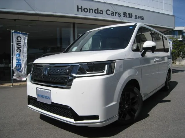 Honda STEPWAGON SPADA 2026 — фото 1, купить с доставкой в Москву