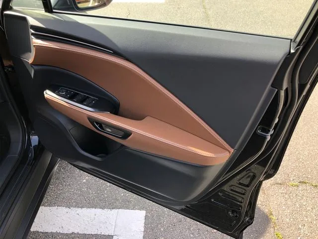 Lexus LBX RELAX 2025 — миниатюра 5