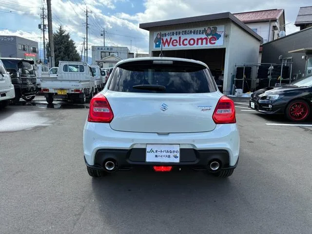 Suzuki SWIFT SPORT BASE GRADE 2024 — миниатюра 5