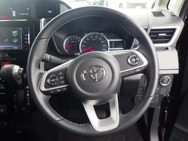 Toyota ROOMY CUSTOM G 2022 — миниатюра 5