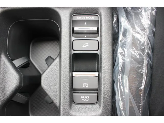 Honda VEZEL E:HEV Z 2025 — миниатюра 2