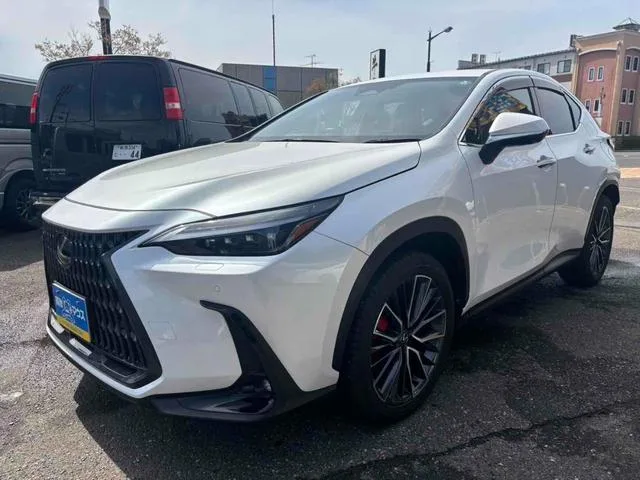 Lexus NX NX350H VERSION L 2023 — фото 1, купить с доставкой в Москву