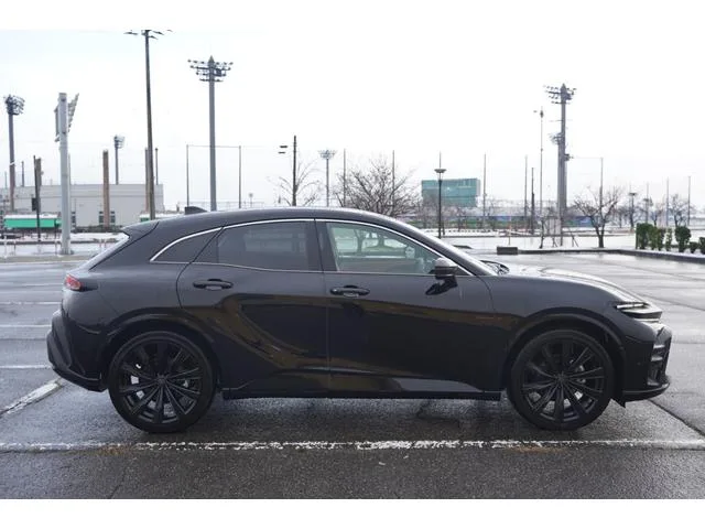 Toyota CROWN SPORT Z 2023 — миниатюра 2