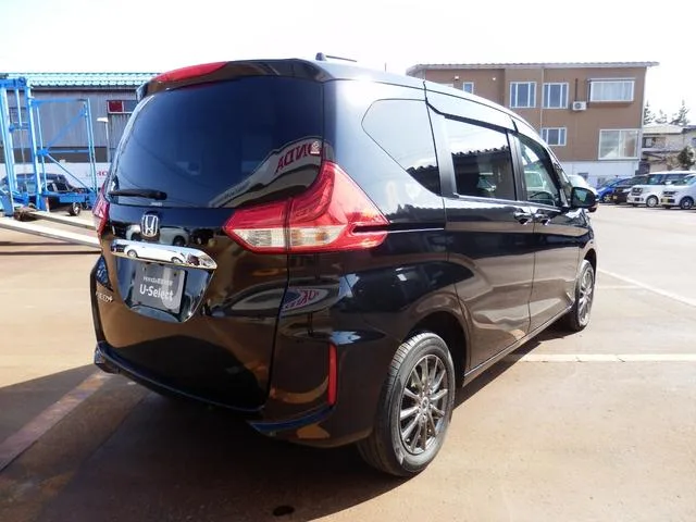 Honda FREED PLUS G HONDA SENSING 2022 — миниатюра 3