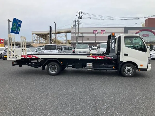 Hino DUTRO SUPER LONG ALL LOW FLOOR TURBO 2022 — миниатюра 3