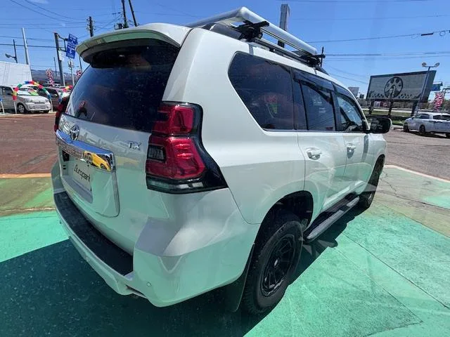 Toyota Land Cruiser Prado TX L PACKAGE 2022 — миниатюра 3