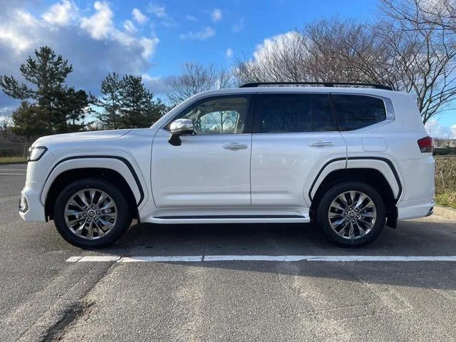 Toyota LAND CRUISER ZX 2024 — миниатюра 5