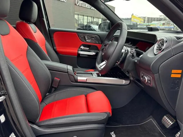Mercedes Amg GLB GLB35 4MATIC 2025 — миниатюра 3