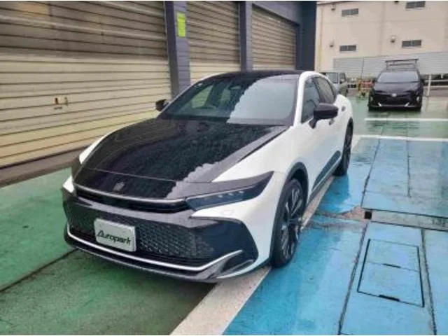 Toyota CROWN CROSSOVER RS 2024 — миниатюра 3