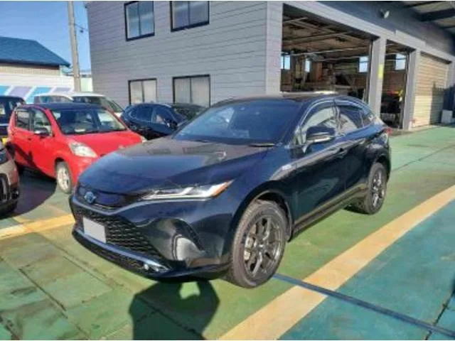 Toyota HARRIER PHEV Z 2023 — фото 1, купить с доставкой в Москву