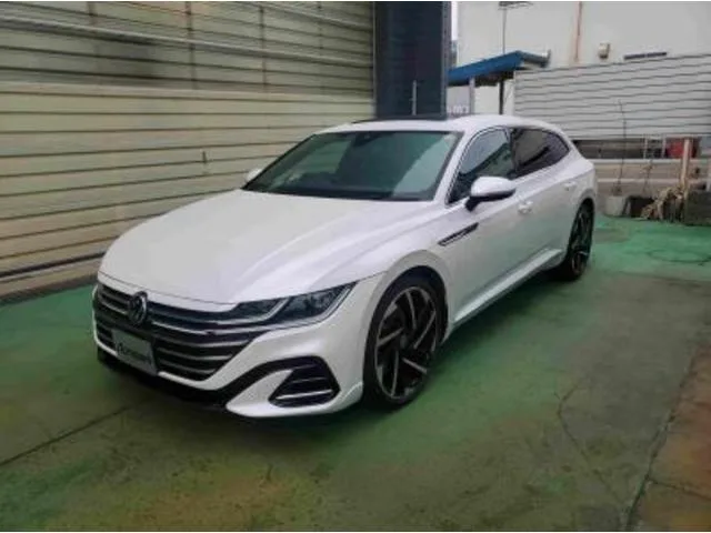 Volkswagen ARTEON SHOOTING BRAKE TSI 4MOTION R LINE ADVANCE 2023 — фото 1, купить с доставкой в Москву