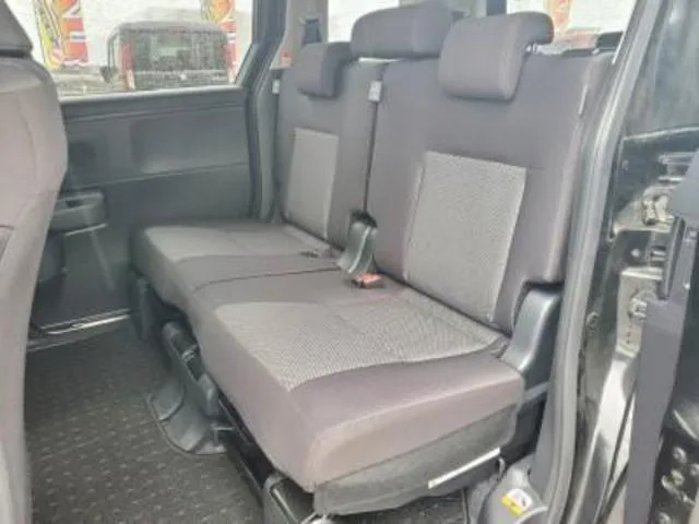 Toyota SIENTA HYBRID G 2024 — миниатюра 3