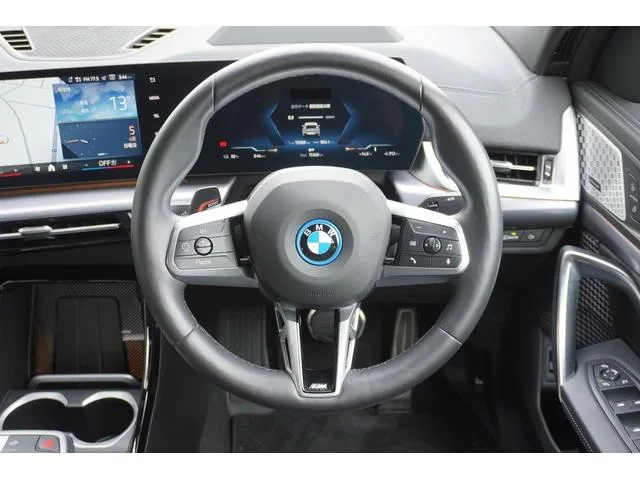 BMW iX2 X DRIVE 30 M SPORT 2024 — миниатюра 3