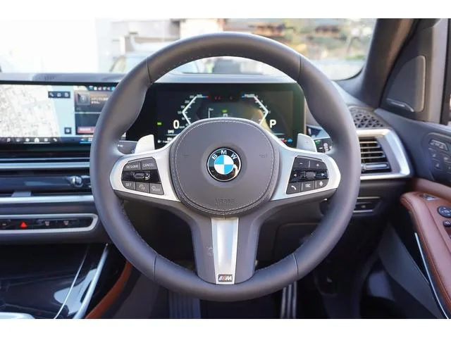 BMW X7 X DRIVE 40D M SPORT 2025 — миниатюра 3