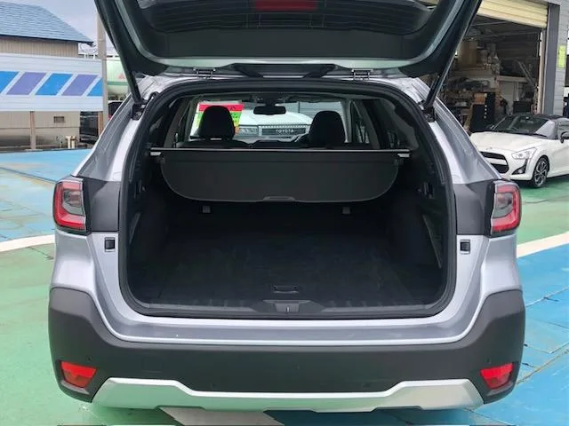 Subaru LEGACY OUTBACK LIMITED EX 2023 — миниатюра 4