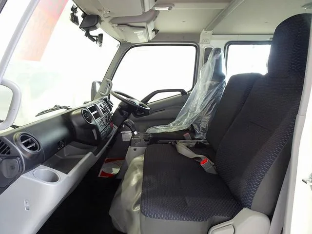 Hino DUTRO HIGH FLOOR 2025 — миниатюра 3
