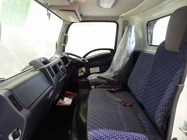 Isuzu ELF TRUCK SUPER LONG FULL FLATLOW 2022 — миниатюра 3