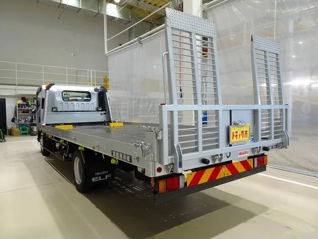 Isuzu ELF TRUCK FULL FLATLOW 2023 — миниатюра 2