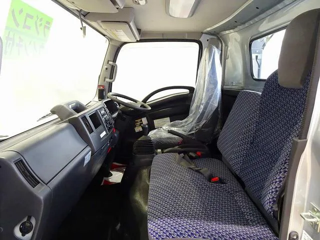 Isuzu ELF TRUCK FULL FLATLOW 2023 — миниатюра 3