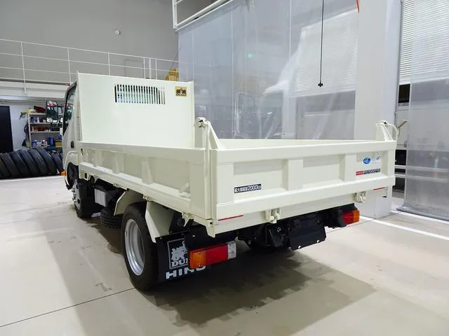 Hino DUTRO ALL LOW FLOOR 2025 — миниатюра 2