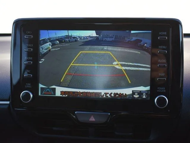 Toyota YARIS CROSS HYBRID Z 2022 — миниатюра 3