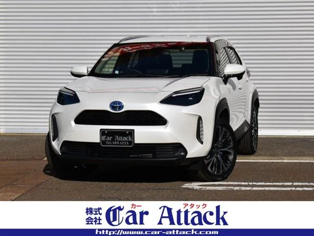 Toyota YARIS CROSS HYBRID Z 2022 — фото 1, купить с доставкой в Москву