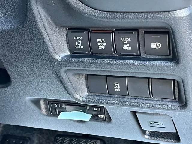 Toyota SIENTA HYBRID Z 2024 — миниатюра 2