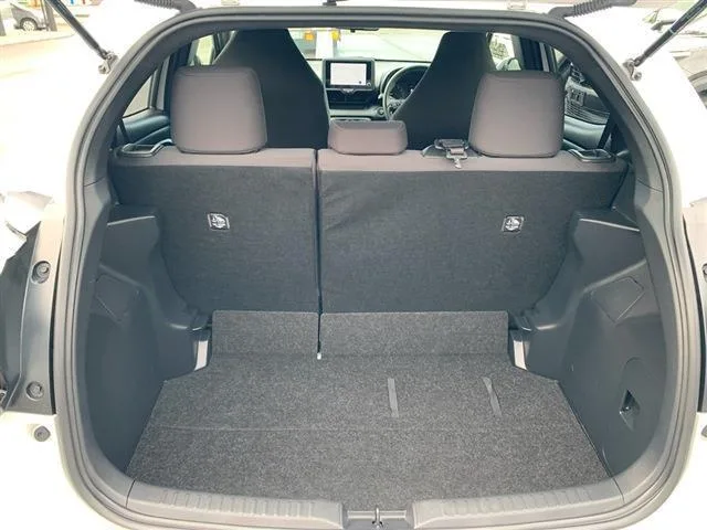 Toyota YARIS X 2024 — миниатюра 3