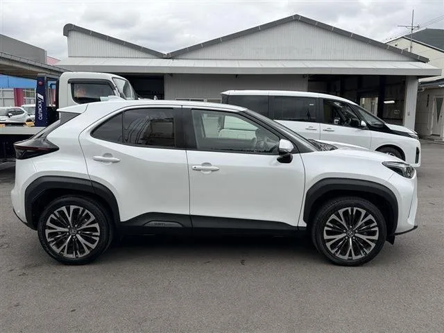 Toyota YARIS CROSS Z 2024 — миниатюра 5