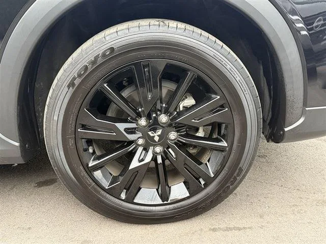 Mitsubishi Eclipsecross BLACK EDITION 2024 — миниатюра 4