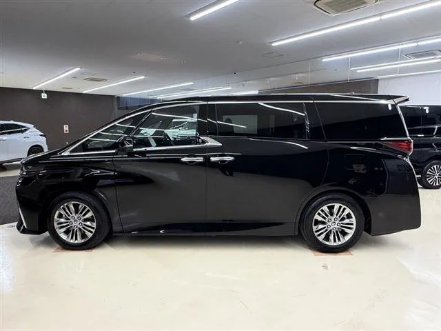 Toyota Alphard Z 2025 — миниатюра 3