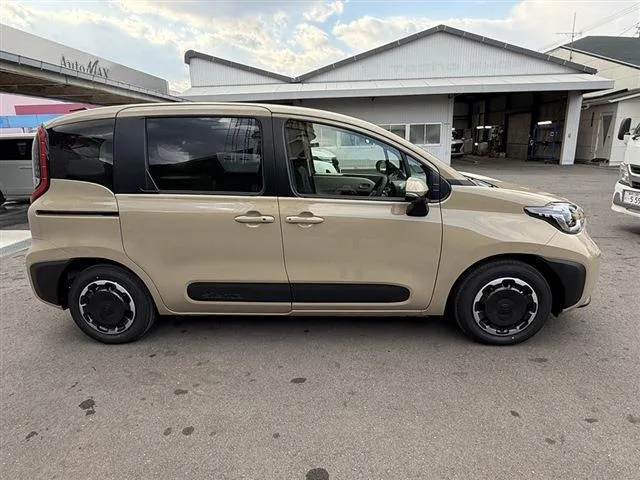 Toyota SIENTA JUNO 2026 — миниатюра 2