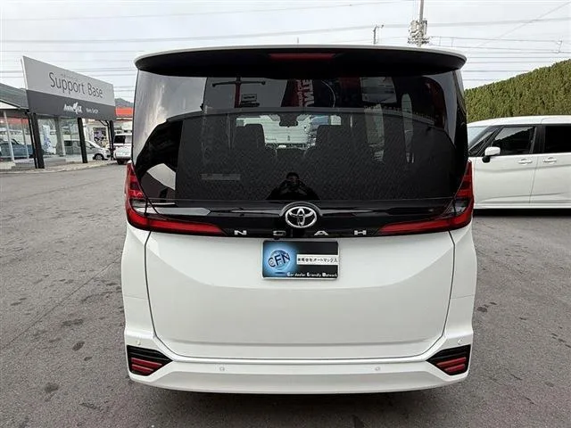 Toyota NOAH S-Z 2024 — миниатюра 3
