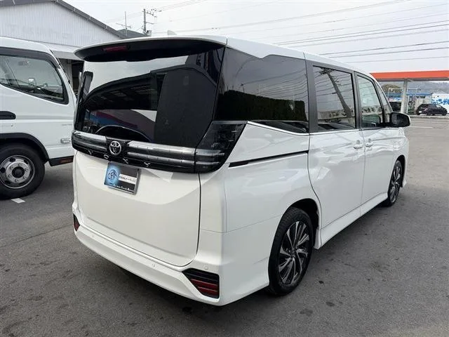Toyota VOXY S-Z 2025 — миниатюра 3