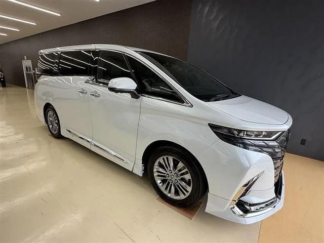 Toyota Alphard Z 2024 — миниатюра 2