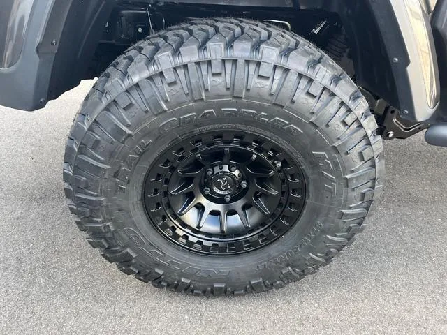 Chrysler Jeep JEEP GLADIATOR RUBICON 2023 — миниатюра 4
