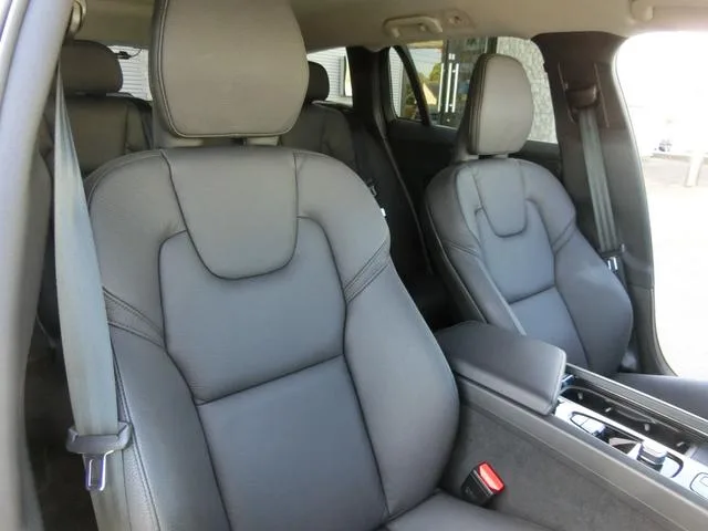 Volvo V60 PLUS B4 2023 — миниатюра 5