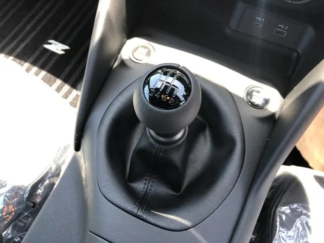 Nissan FAIRLADY Z VERSION ST 2024 — миниатюра 4
