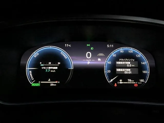 Toyota CorollaCross HYBRID Z 2024 — миниатюра 2