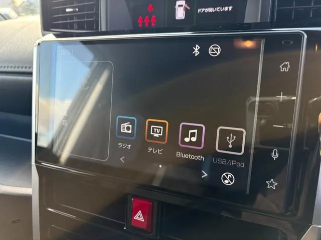 Toyota ROOMY CUSTOM G-T 2022 — миниатюра 3