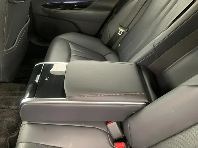Toyota MIRAI G EXECUTIVE PACKAGE 2022 — миниатюра 5