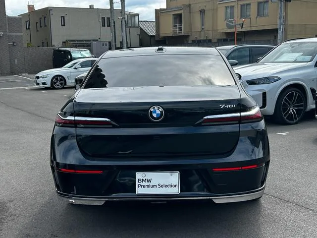 BMW 7 Series 740I EXCELLENCE 2023 — миниатюра 4