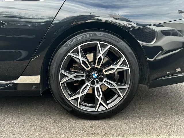 BMW 7 Series 740I EXCELLENCE 2023 — миниатюра 5