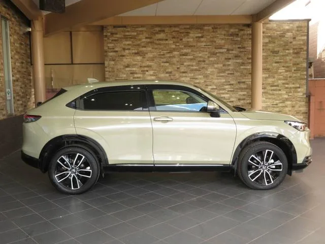 Honda VEZEL E:HEV Z 2024 — миниатюра 2